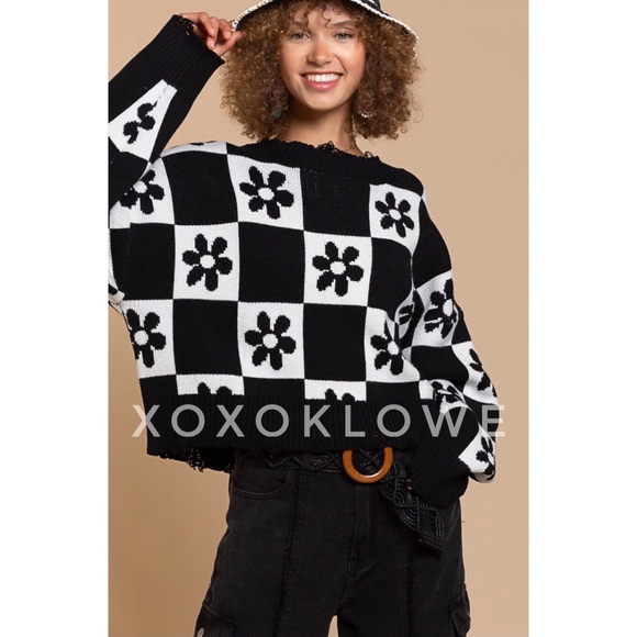 LAST ONE POL Daisy Flower Checkerboard Pattern Sweater Relaxed Fit - Picture 6 of 11